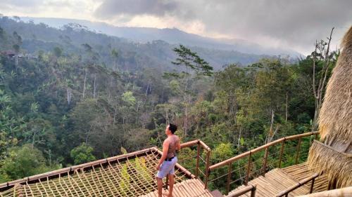 Wanagiri sunset glamping in Gitgit