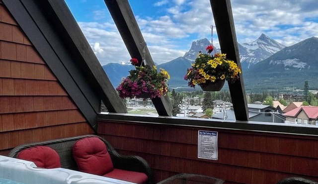 Your Penthouse with a private rooftop new hot tub. in Canmore