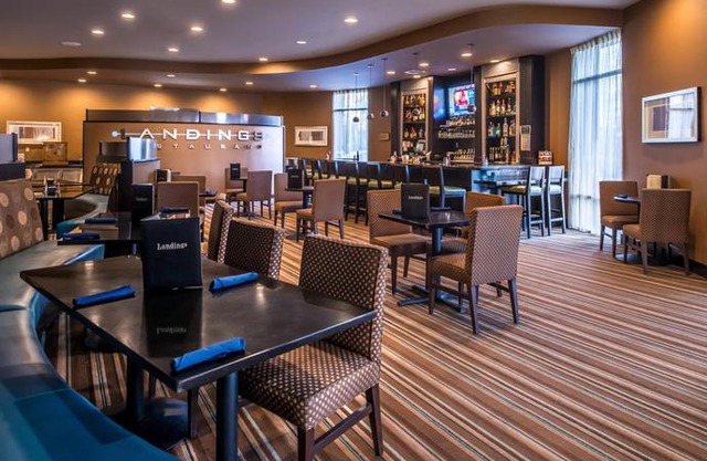 Holiday Inn Ontario Airport - California in Ontario