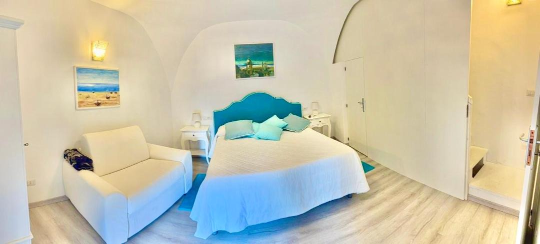 Liparlati Apartment | Santiago vacation home in Positano