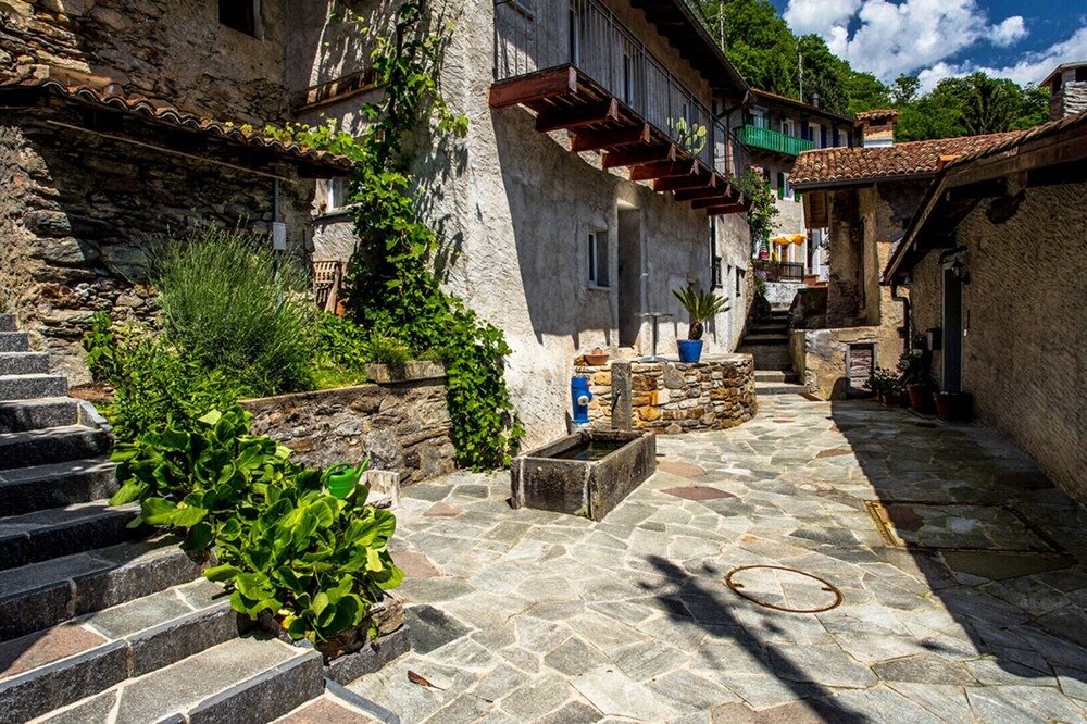 Photo of Outdoor in Bogno