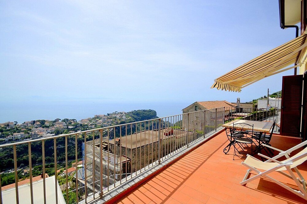 Photo of Patio Balcony in Scala