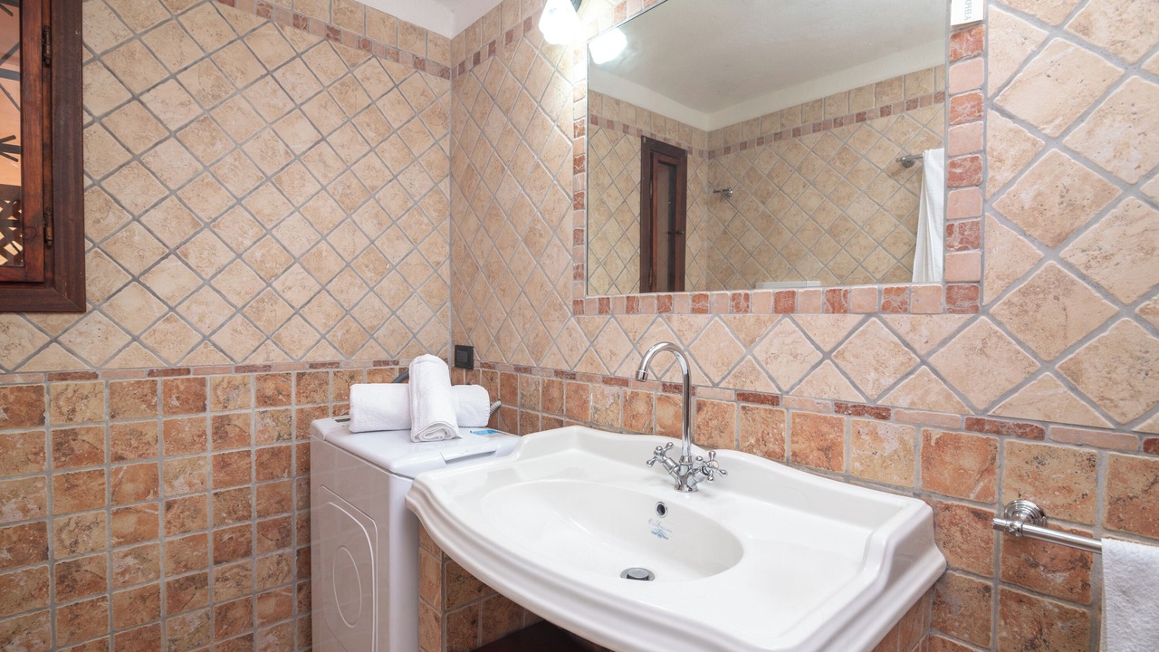 Photo of Bathroom in Golfo di Marinella