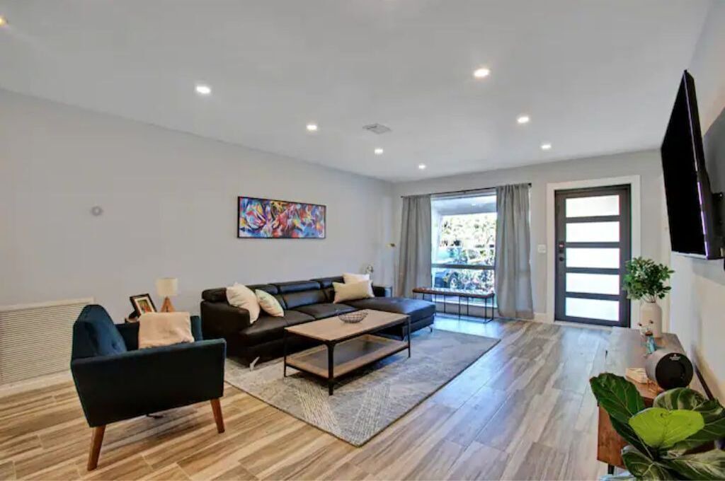 Photo of Livingroom in Highland Garden