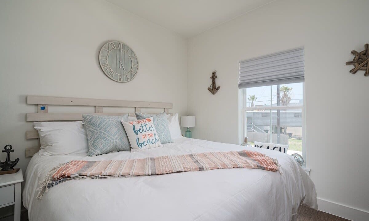 Photo of Bedroom in Port Aransas