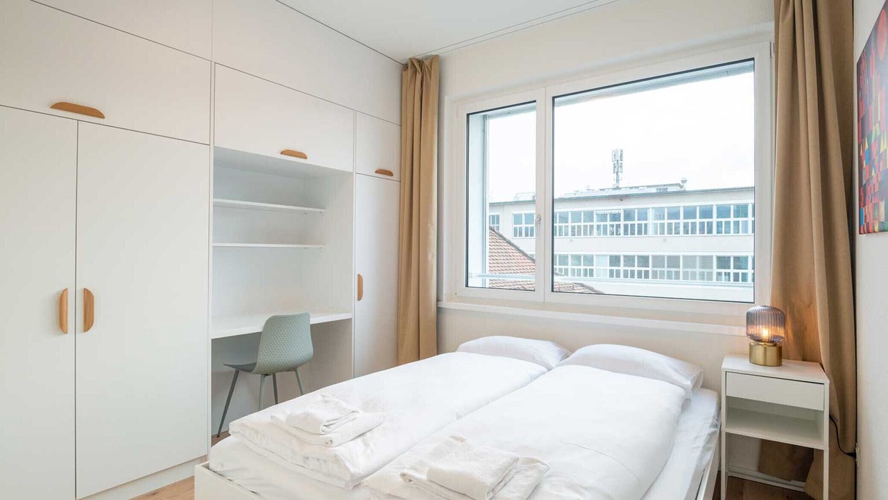 Photo of Bedroom in Center