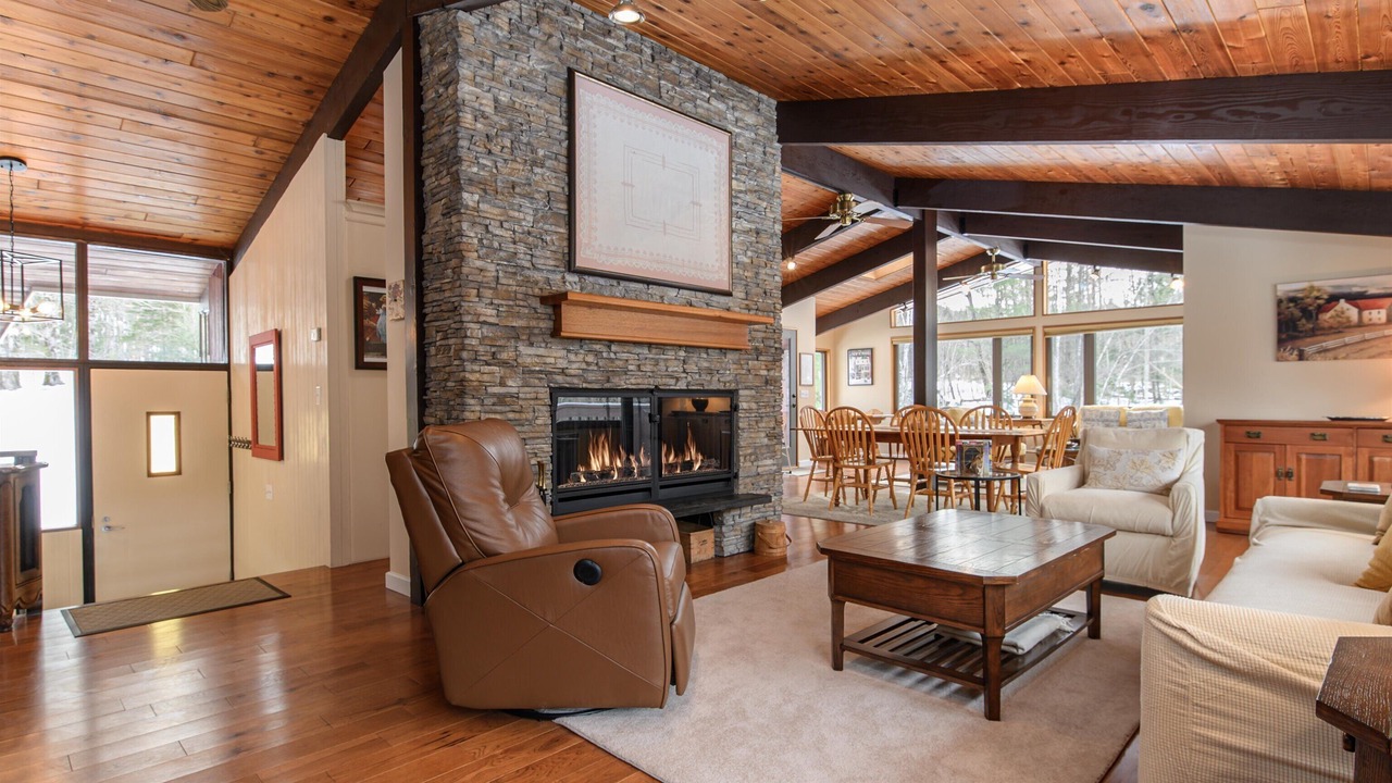 Photo of Livingroom in Waitsfield