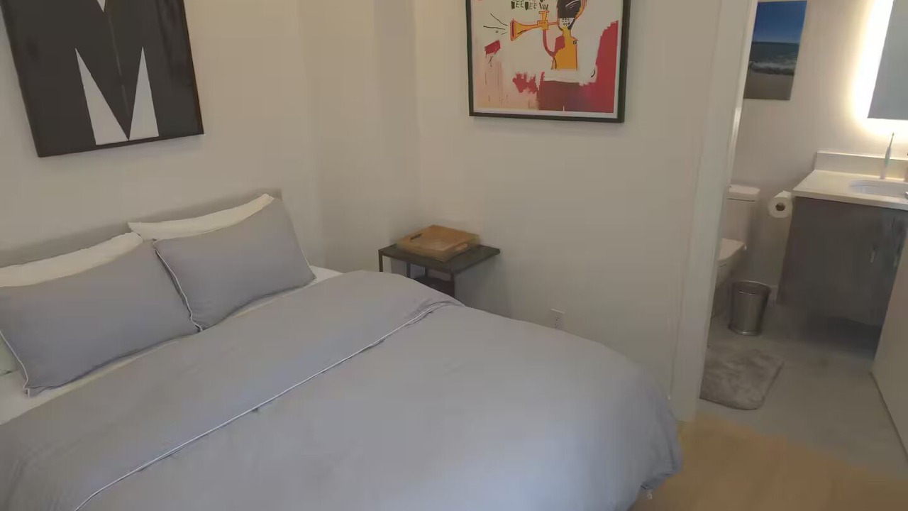 Photo of Bedroom in West Point Grey