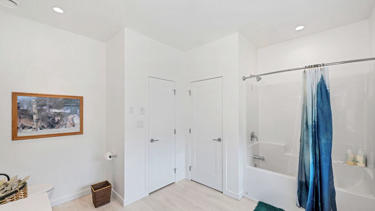 Photo of Bathroom in Saanichton