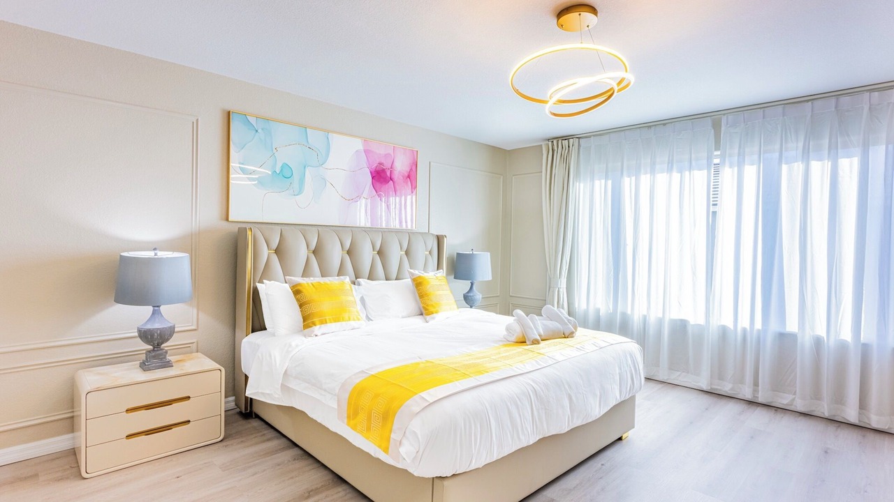 Photo of Bedroom in Enterprise