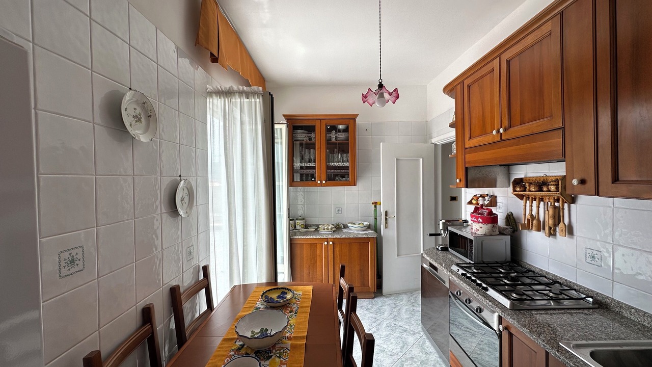 Photo of Kitchen in Meta