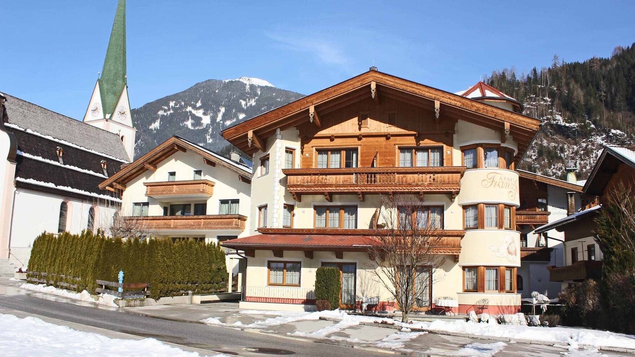 Photo of Outdoor in Stumm