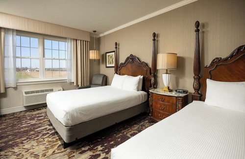 Ronks Hotel | AmishView Inn and Suites