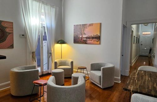 North Adelaide Villa | North Adelaide Cottage, Festival Theatre, Adelaide Oval, Football, Golf, Walk to Zoo and Botanic Gardens