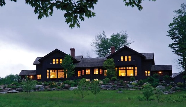 Relax in our 3-bedroom Villa with mountain views at Trapp Family Lodge in Stowe