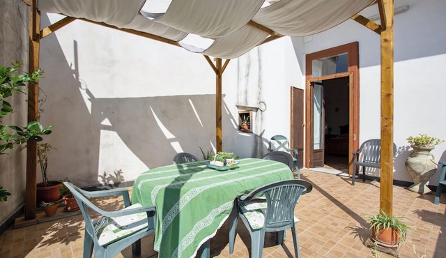 Homerez - Apartment in Cava de' Tirreni. in Cava de' Tirreni