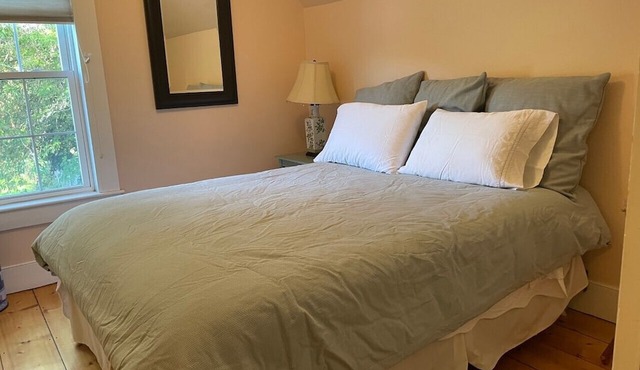 2 Bedroom Suite in Montgomery Center