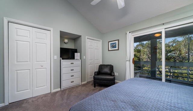 Picturesque Marsh Views! 2 BR/2.5BA Neighborhood Pool! Amenity access included in Seabrook Island