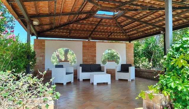 A retreat for relaxation and nature. in Ascea