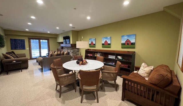 Trailedge Townhome-Ski on/off, Walk to lodge in Dover