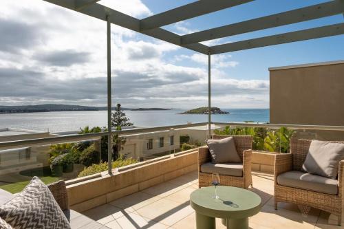 Villa La Mer - Family Friendly with Ocean views in Encounter Bay