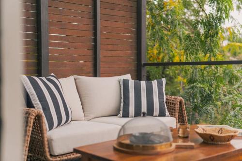 The Empress An Elegant and Stylish Retreat in Daylesford