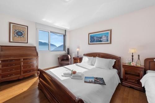 Villa Dolce Vita With Private Pool in Lugano